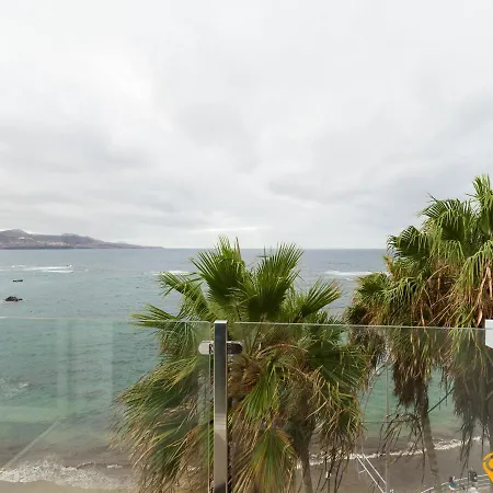 Living Canteras Homes- Beachfront Aquamarina Apartment *