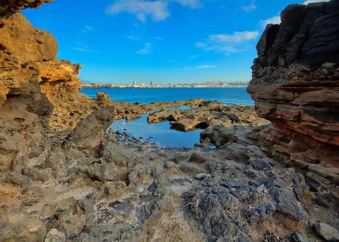 Living Canteras Homes- Beachfront Aquamarina * لاس بالماس دي غران كاناريا